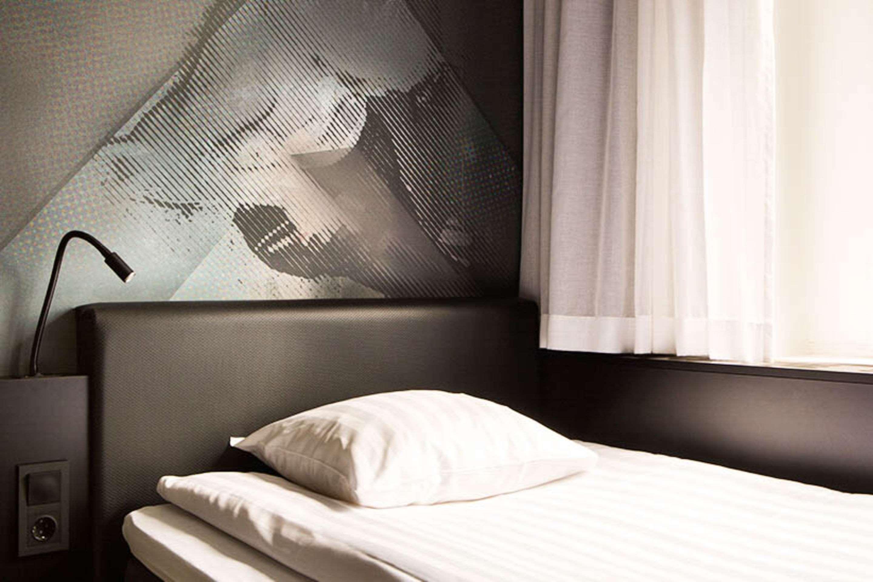 Comfort Xpress Hotel